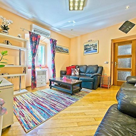 Nina Apartment Сплит Экстерьер фото
